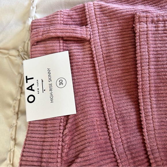 22. Oat High-Rise Blush Skinny
Corduroy Pants - Picture 2 of 10